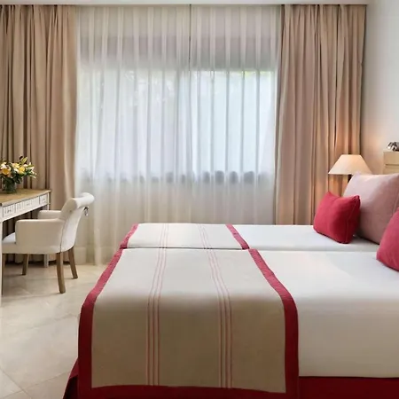 3 Bdr Partial Sea View Διαμέρισμα *